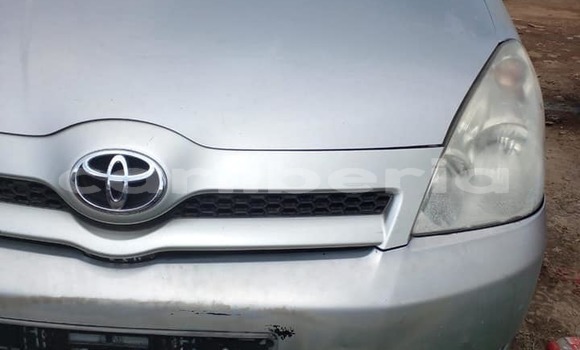 Buy Used Toyota Corolla Silver Car in Monrovia in Montserrado County Buy Used Toyota Corolla Silver Car in Monrovia in Montserrado County