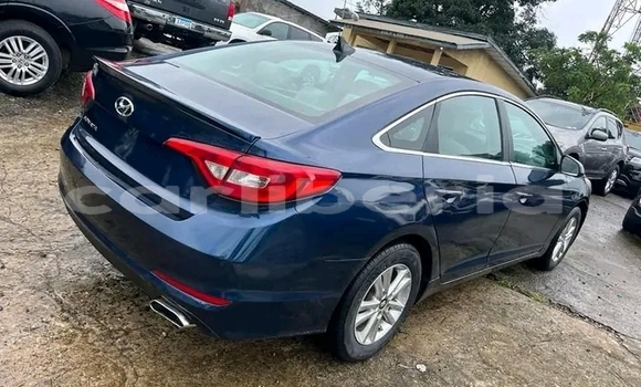 Buy Used Hyundai Sonata Red Car in Monrovia in Montserrado County Buy Used Hyundai Sonata Red Car in Monrovia in Montserrado County