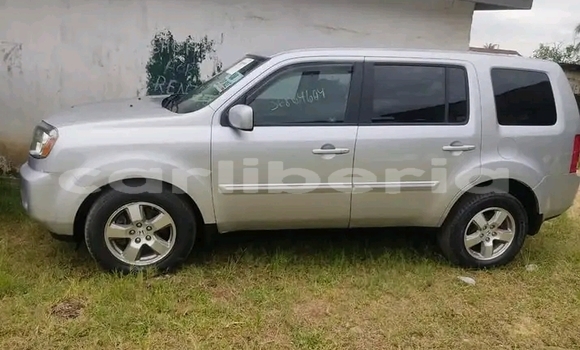 Acheter Occasion Voiture Honda Pilot Beige à Monrovia, Comté de Montserrado