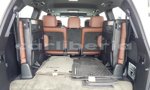 Buy Used Toyota Land Cruiser White Car in Monrovia in Montserrado County Buy Used Toyota Land Cruiser White Car in Monrovia in Montserrado County