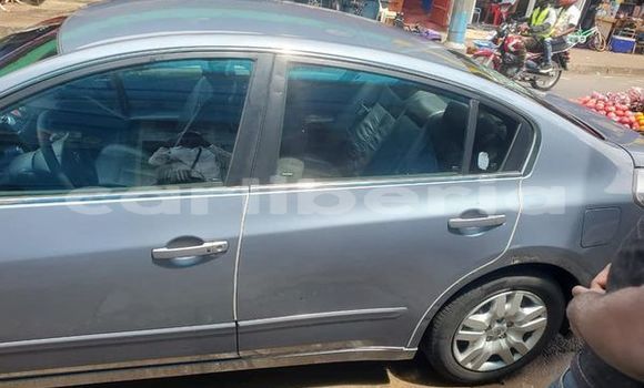 Buy Used Nissan Almera Brown Car in Monrovia in Montserrado County Buy Used Nissan Almera Brown Car in Monrovia in Montserrado County