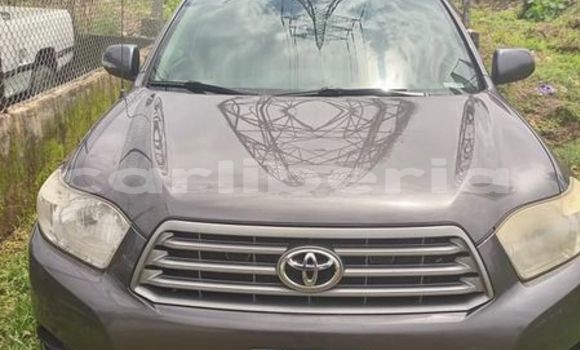 Buy Used Toyota Highlander Brown Car in Monrovia in Montserrado County Buy Used Toyota Highlander Brown Car in Monrovia in Montserrado County