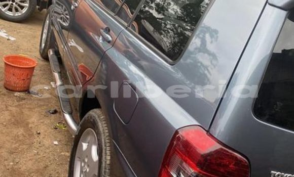 Buy Used Toyota Highlander Brown Car in Monrovia in Montserrado County Buy Used Toyota Highlander Brown Car in Monrovia in Montserrado County