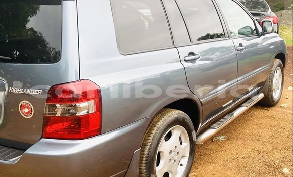 Buy Used Toyota Highlander Brown Car in Monrovia in Montserrado County Buy Used Toyota Highlander Brown Car in Monrovia in Montserrado County