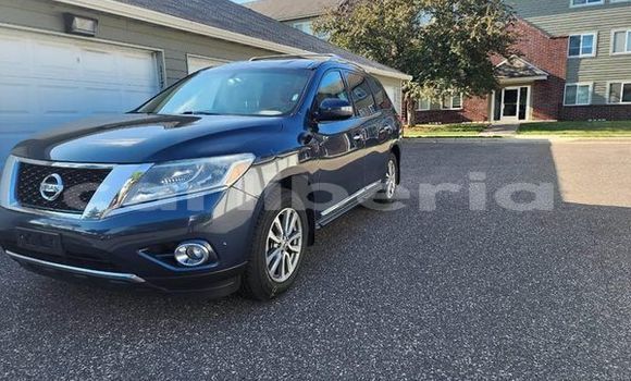 Acheter Occasion Voiture Nissan Pathfinder Bleu à Monrovia, Comté de Montserrado Acheter Occasion Voiture Nissan Pathfinder Bleu à Monrovia, Comté de Montserrado