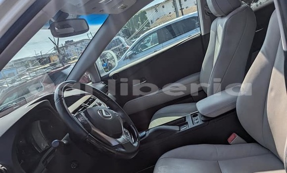 Buy Used Lexus RX 350 White Car in Monrovia in Montserrado County Buy Used Lexus RX 350 White Car in Monrovia in Montserrado County