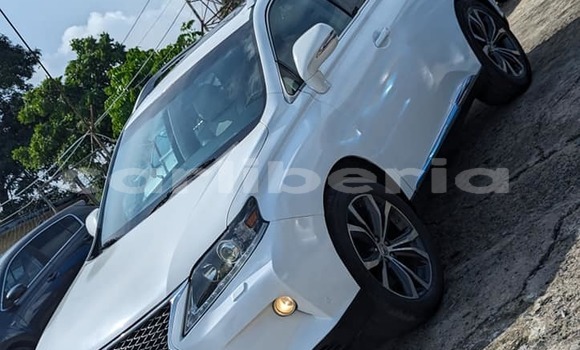 Buy Used Lexus RX 350 White Car in Monrovia in Montserrado County Buy Used Lexus RX 350 White Car in Monrovia in Montserrado County