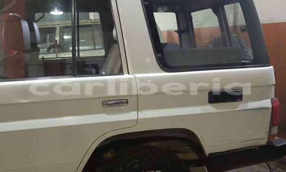 Buy Used Toyota Land Cruiser Other Car in Monrovia in Montserrado County Buy Used Toyota Land Cruiser Other Car in Monrovia in Montserrado County