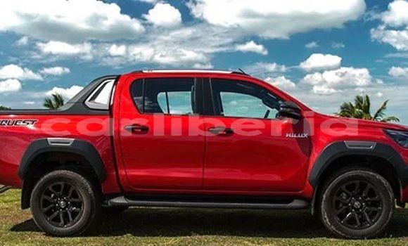 Buy Used Toyota Hilux White Car in Monrovia in Montserrado County Buy Used Toyota Hilux White Car in Monrovia in Montserrado County
