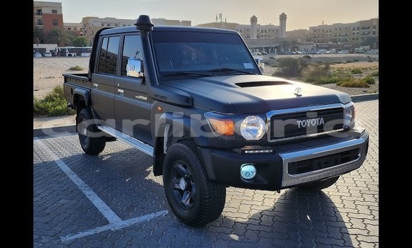 Buy Used Toyota Land Cruiser White Car in Monrovia in Montserrado County Buy Used Toyota Land Cruiser White Car in Monrovia in Montserrado County