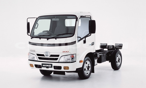 Buy New Hino 300 Series White Truck in Monrovia in Montserrado County Buy New Hino 300 Series White Truck in Monrovia in Montserrado County