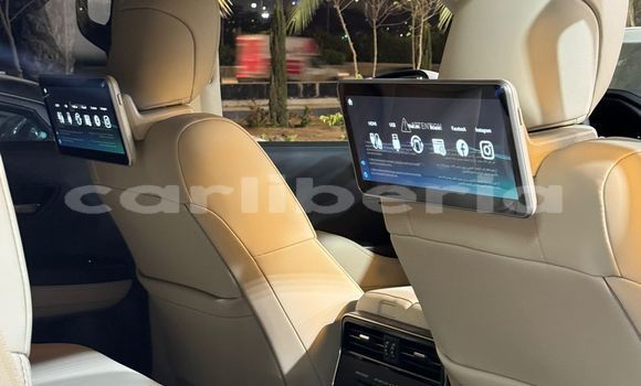 Buy Used Toyota Land Cruiser White Car in Cestos City in River Cess County Buy Used Toyota Land Cruiser White Car in Cestos City in River Cess County