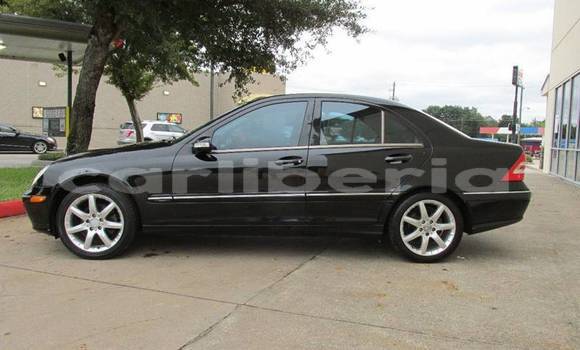 Buy Used Mercedes-Benz C-klasse Black Car in Monrovia in Montserrado County Buy Used Mercedes-Benz C-klasse Black Car in Monrovia in Montserrado County