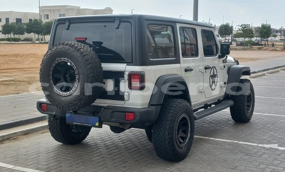 Buy Used Jeep Wrangler White Car in Buutuo in Nimba County Buy Used Jeep Wrangler White Car in Buutuo in Nimba County