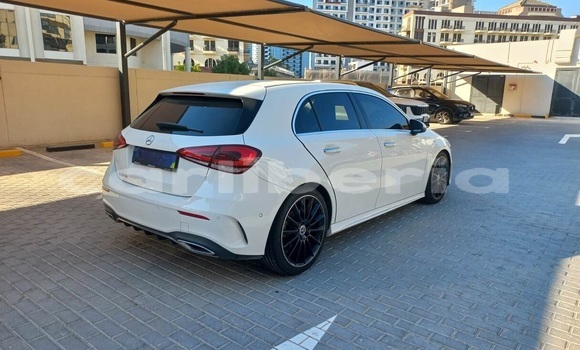 Buy Used Mercedes-Benz A200 White Car in Monrovia in Montserrado County Buy Used Mercedes-Benz A200 White Car in Monrovia in Montserrado County