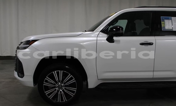 Acheter Occasion Voiture Lexus LX Blanc à Bopolu, Comté de Gbarpolu Acheter Occasion Voiture Lexus LX Blanc à Bopolu, Comté de Gbarpolu