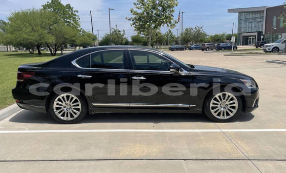 Buy Used Lexus LS Blue Car in Monrovia in Montserrado County Buy Used Lexus LS Blue Car in Monrovia in Montserrado County