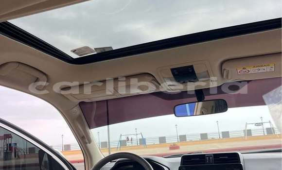 Buy Used Toyota Prado White Car in Monrovia in Montserrado County Buy Used Toyota Prado White Car in Monrovia in Montserrado County