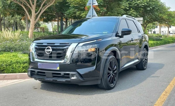 Buy Used Nissan Pathfinder Black Car in Monrovia in Montserrado County Buy Used Nissan Pathfinder Black Car in Monrovia in Montserrado County