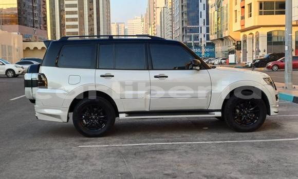 Buy Used Mitsubishi Pajero White Car in Monrovia in Montserrado County Buy Used Mitsubishi Pajero White Car in Monrovia in Montserrado County