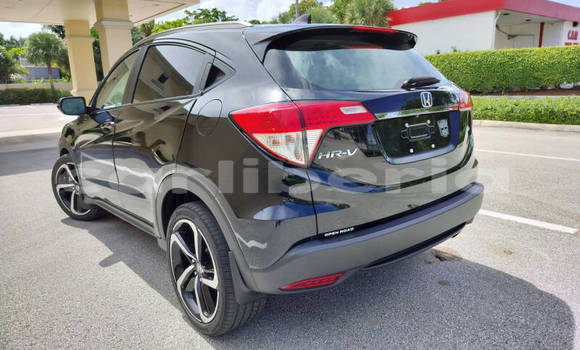 Buy Used Honda HR–V Black Car in Monrovia in Montserrado County Buy Used Honda HR–V Black Car in Monrovia in Montserrado County