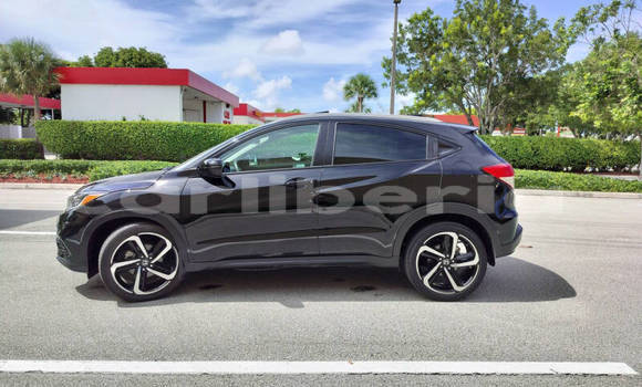 Buy Used Honda HR–V Black Car in Monrovia in Montserrado County Buy Used Honda HR–V Black Car in Monrovia in Montserrado County