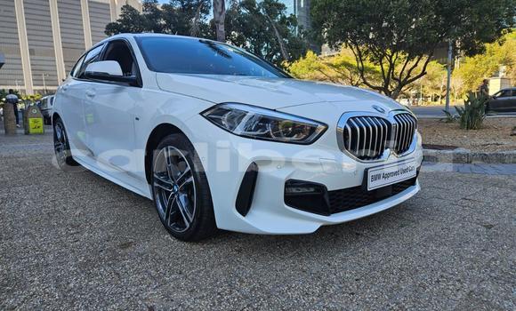 Buy Used BMW 1-Series White Car in Monrovia in Montserrado County Buy Used BMW 1-Series White Car in Monrovia in Montserrado County