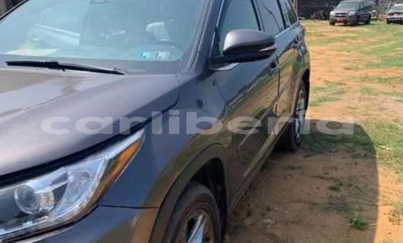 Buy Used Toyota Highlander Other Car in Monrovia in Montserrado County Buy Used Toyota Highlander Other Car in Monrovia in Montserrado County