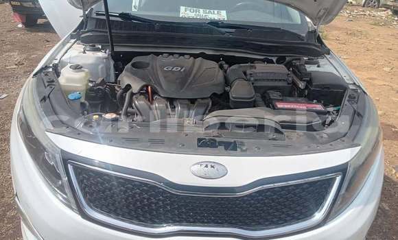 Acheter Occasion Voiture Kia Cadenza Autre à Monrovia, Comté de Montserrado Acheter Occasion Voiture Kia Cadenza Autre à Monrovia, Comté de Montserrado