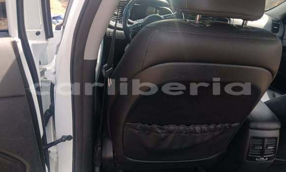 Acheter Occasion Voiture Kia Cadenza Autre à Monrovia, Comté de Montserrado Acheter Occasion Voiture Kia Cadenza Autre à Monrovia, Comté de Montserrado