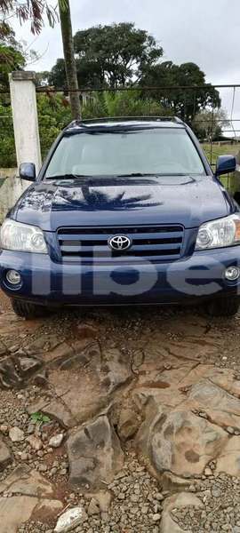 Big with watermark toyota highlander montserrado county monrovia 4963