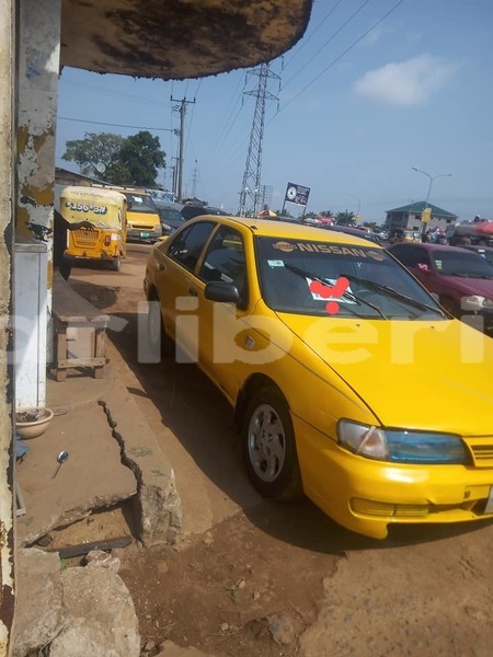 Big with watermark mercedes benz 200 montserrado county monrovia 4976