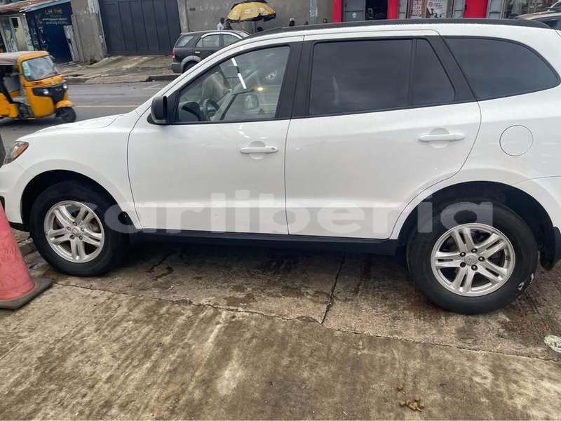 Big with watermark hyundai santa fe montserrado county monrovia 4985