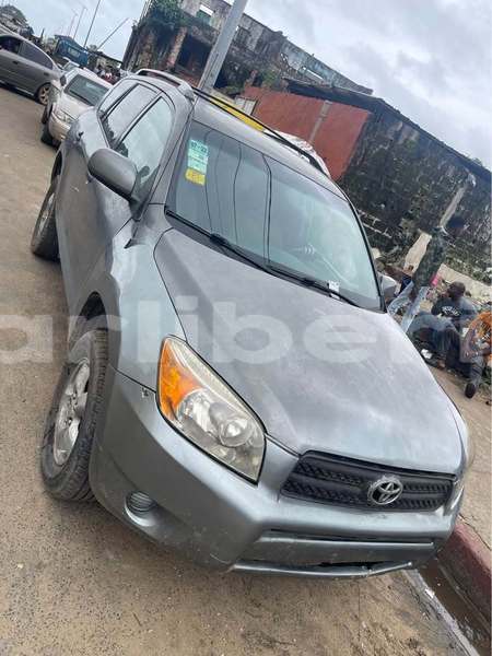 Big with watermark toyota rav4 montserrado county monrovia 4986