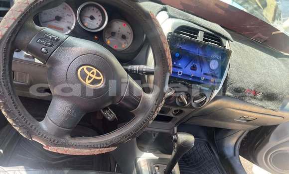 Acheter Occasion Voiture Toyota RAV4 Rouge à Monrovia, Comté de Montserrado Acheter Occasion Voiture Toyota RAV4 Rouge à Monrovia, Comté de Montserrado