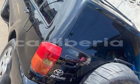 Acheter Occasion Voiture Toyota RAV4 Rouge à Monrovia, Comté de Montserrado Acheter Occasion Voiture Toyota RAV4 Rouge à Monrovia, Comté de Montserrado