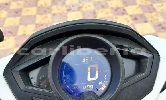 Buy Used Honda NS White Bike in Monrovia in Montserrado County Buy Used Honda NS White Bike in Monrovia in Montserrado County