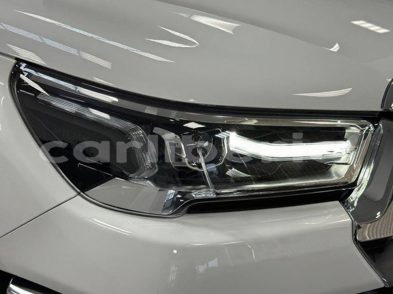 Big with watermark toyota hilux montserrado county monrovia 5038