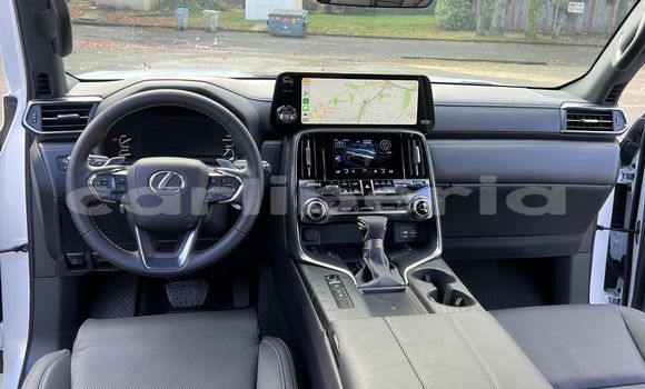 Acheter Occasion Voiture Lexus LX Blanc à Barclayville, Grand Kru County Acheter Occasion Voiture Lexus LX Blanc à Barclayville, Grand Kru County