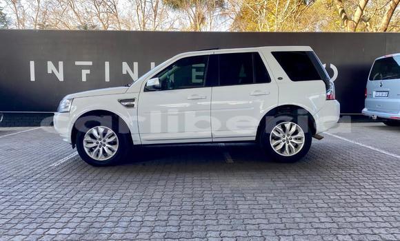 Acheter Occasion Voiture Land Rover Freelander Blanc à Monrovia, Comté de Montserrado Acheter Occasion Voiture Land Rover Freelander Blanc à Monrovia, Comté de Montserrado