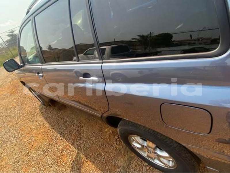 Big with watermark toyota highlander montserrado county monrovia 5087