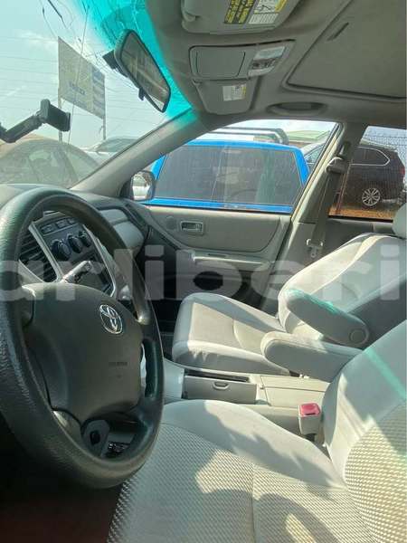 Big with watermark toyota highlander montserrado county monrovia 5087