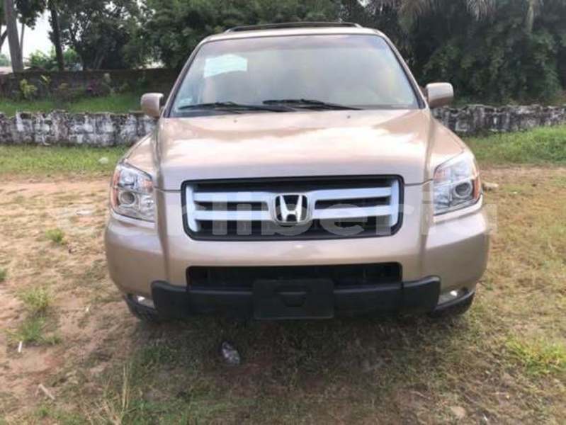 Big with watermark toyota highlander montserrado county monrovia 5115