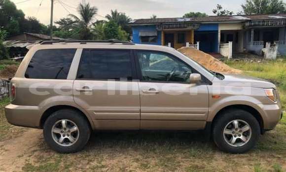 Buy Used Toyota Highlander Other Car in Monrovia in Montserrado County Buy Used Toyota Highlander Other Car in Monrovia in Montserrado County