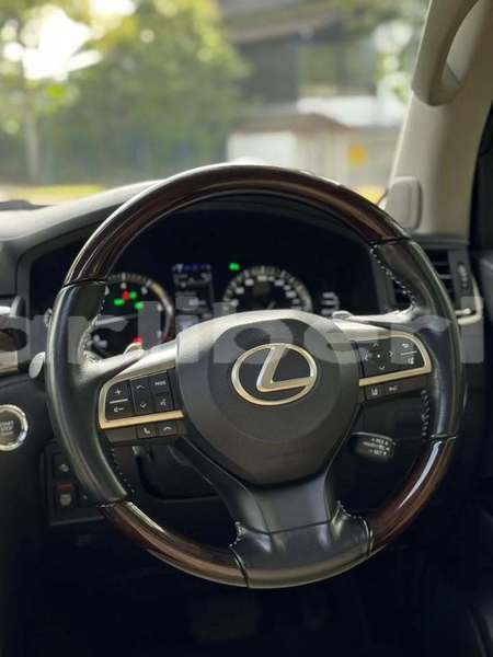 Big with watermark lexus lx 570 montserrado county monrovia 5123