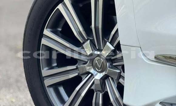 Buy Used Lexus LX 570 White Car in Monrovia in Montserrado County Buy Used Lexus LX 570 White Car in Monrovia in Montserrado County