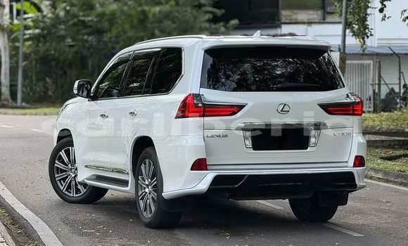 Buy Used Lexus LX 570 White Car in Monrovia in Montserrado County Buy Used Lexus LX 570 White Car in Monrovia in Montserrado County