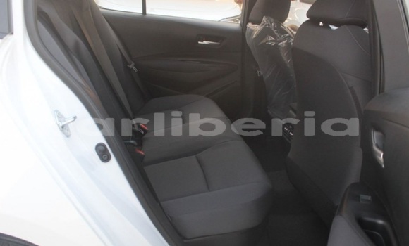 Buy Used Toyota Corolla White Car in Monrovia in Montserrado County Buy Used Toyota Corolla White Car in Monrovia in Montserrado County