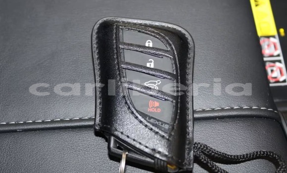 Buy Used Lexus LX White Car in Robertsport in Grand Cape Mount County Buy Used Lexus LX White Car in Robertsport in Grand Cape Mount County