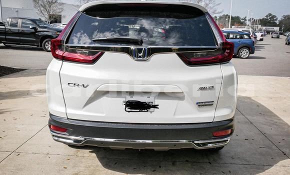 Buy Used Honda CR–V White Car in Monrovia in Montserrado County Buy Used Honda CR–V White Car in Monrovia in Montserrado County
